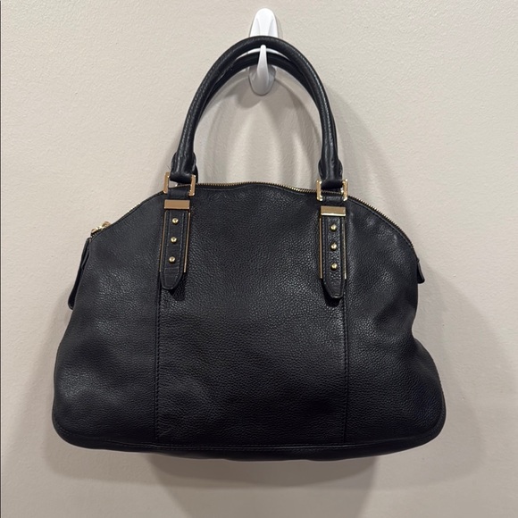 Michael Kors Black and Gold Textured Shoulder Bag - Picture 1 of 8